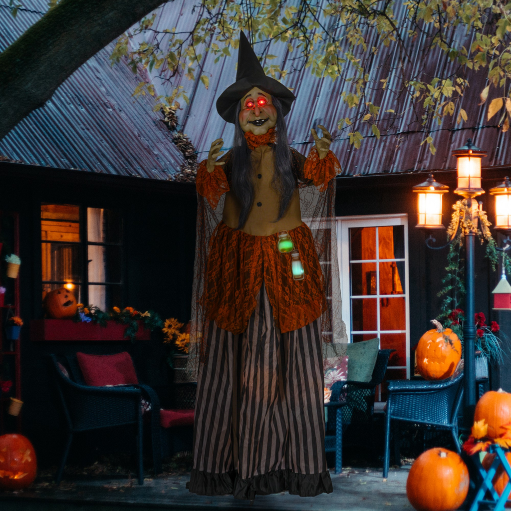 HOMCOM Outdoor Halloween Animatronic with Sound Activated, Light Up Eyes