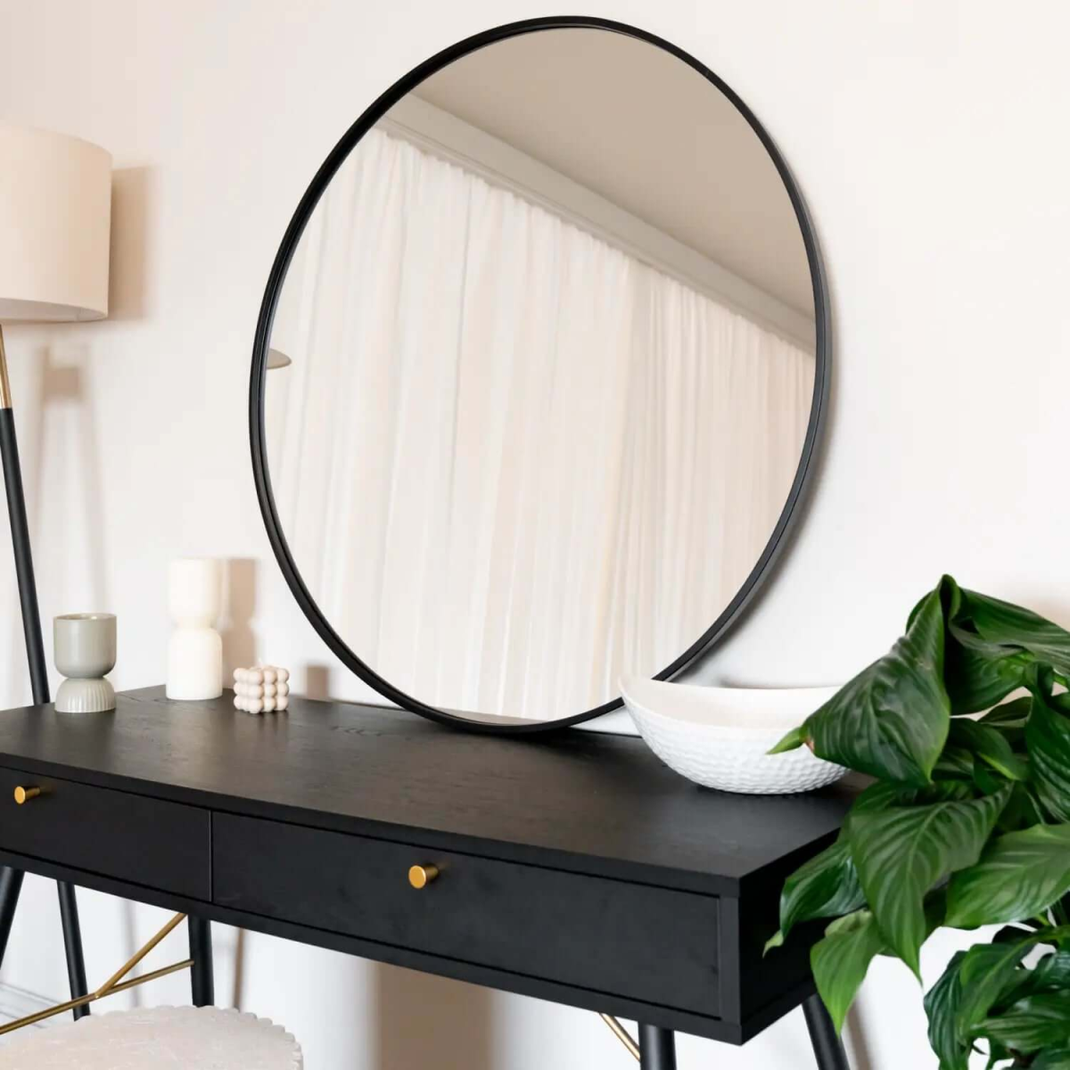 Rei Large Round Black Metal Mirror - 90cm x 90cm Modern Elegance