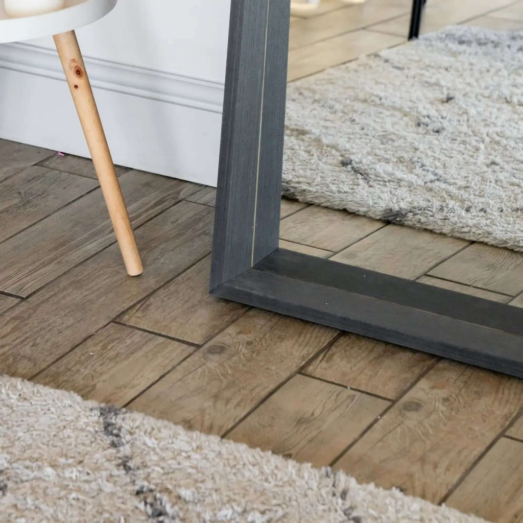 Hanaka Black Oak Full-Length Mirror – Elegant Design & Versatile Style