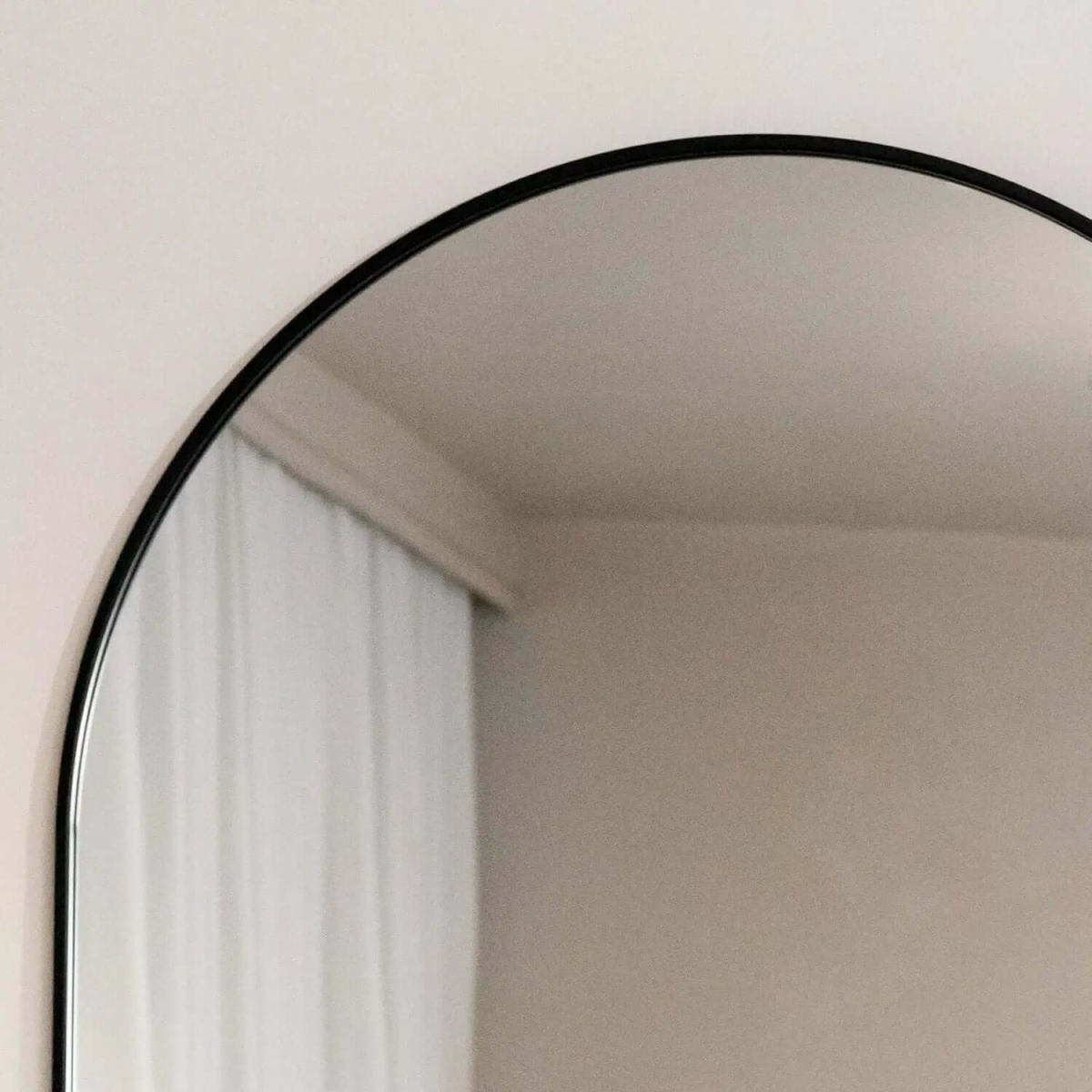 Akiko Black Metal Arched Mirror - Elevate Your Space with Sophistication!