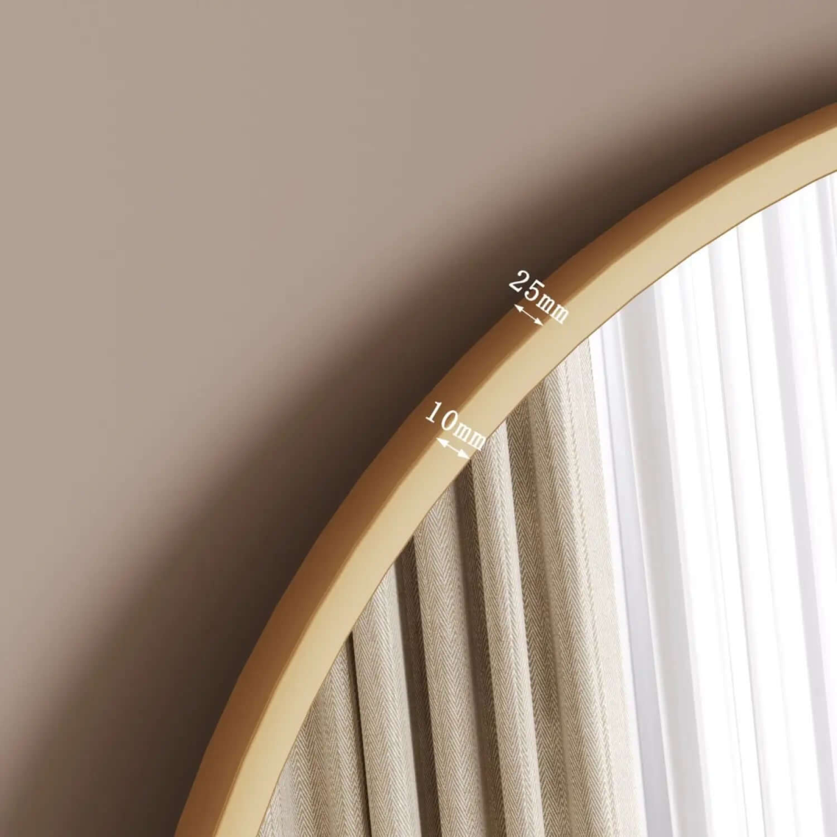 Emi Gold Metal Oval Mirror - Luxe Full-Length Design for Modern Spaces