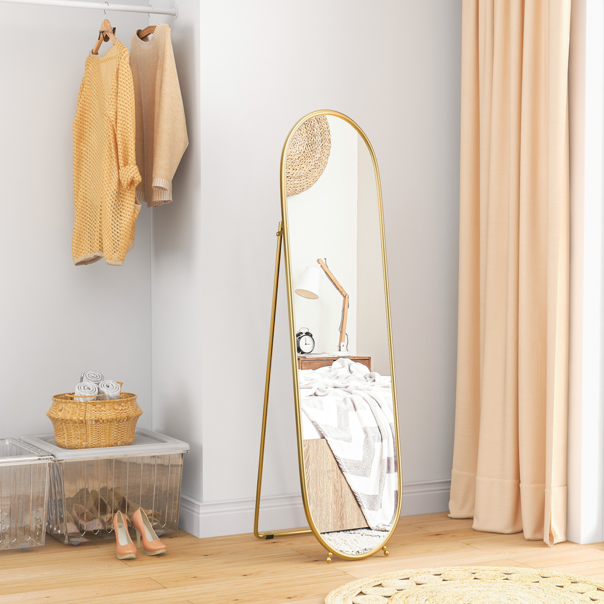 HOMCOM Oval Full Length Mirror with Metal Frame Hanging or Leaning Gold Tone