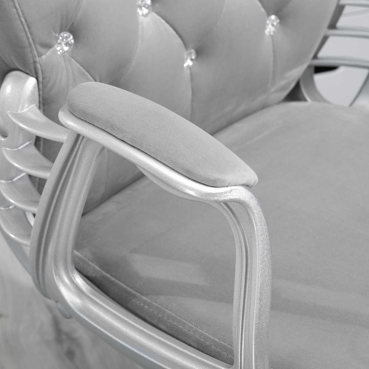 Sparkling Elegance: Ergonomic Velvet Diamond-Tufted Office Chair in Grey