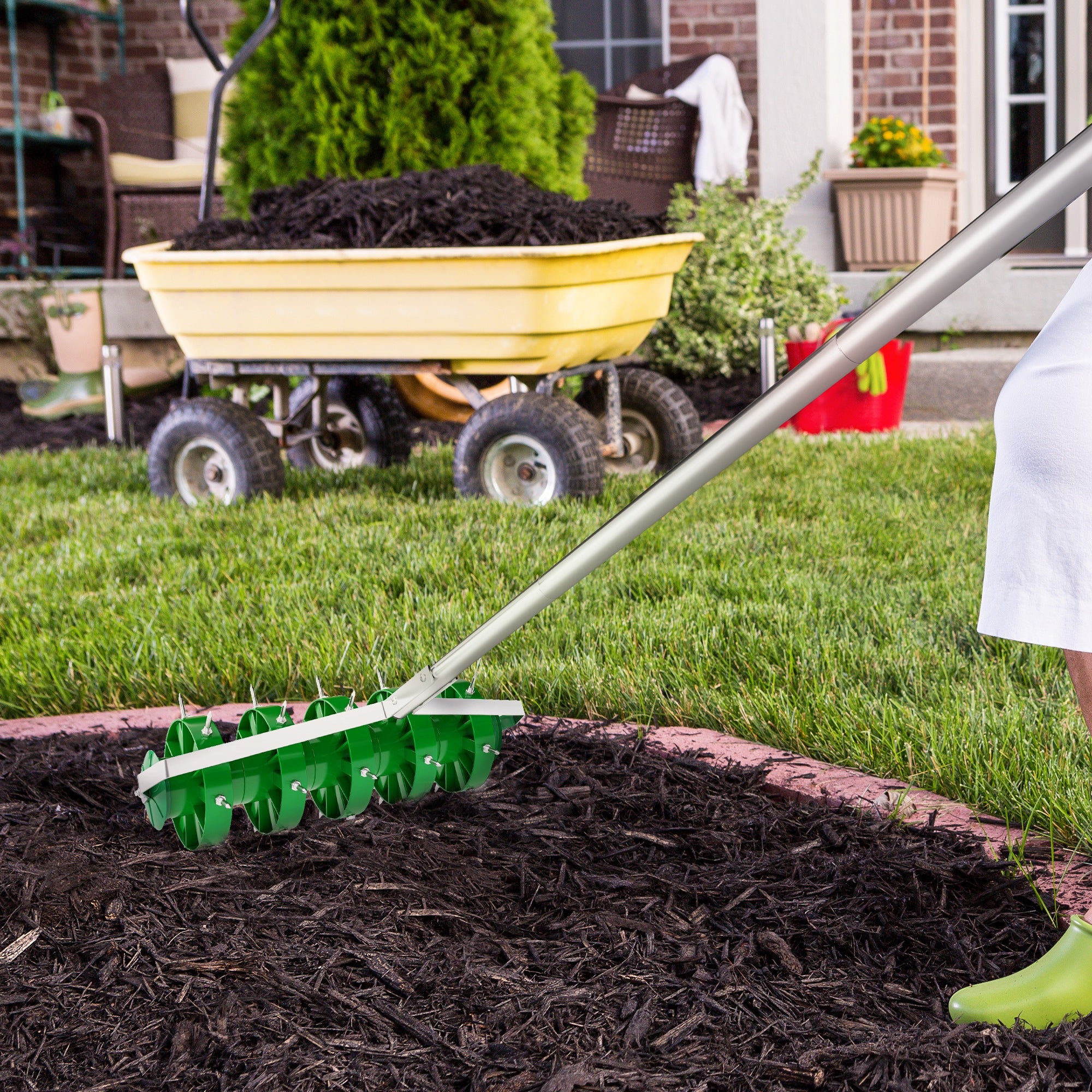 Outsunny 150mm Grass Spike Roller - Premium Lawn Aerator with T-bar Grip